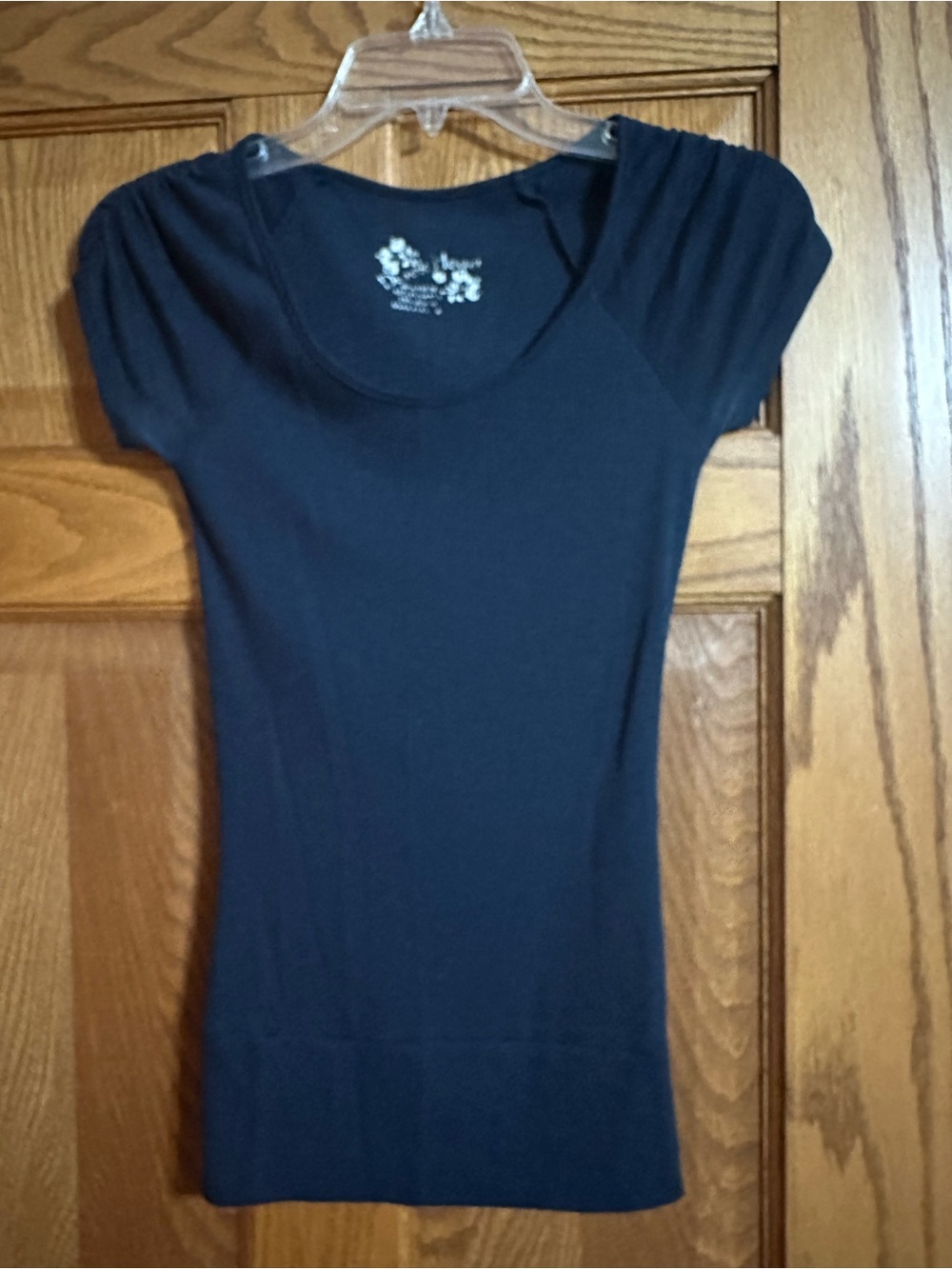 Derek Heart Navy Short Sleeve Scoop Neck Tee
